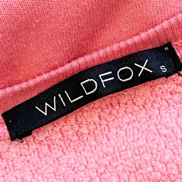 Wildfox Je T'aime Sweatshirt Pink Fleece Lined Heart Graphic Pullover Size Small - Picture 4 of 6